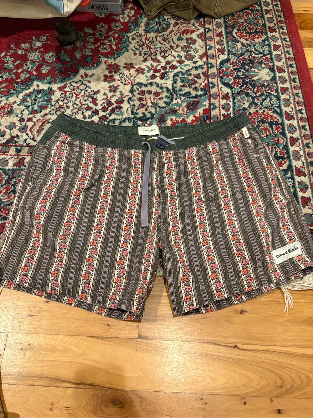 Men's Striped Floral Hybrid Shorts in Olive